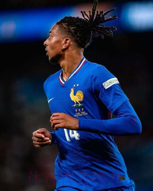 恩里克:巴黎的义务是赢得欧冠 姆巴佩是一名领袖 恩里克:巴黎的义务是赢得欧冠 姆巴佩是一名领袖